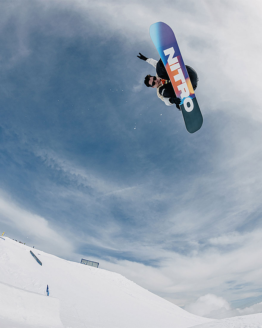 Nitro Snowboard Set - Prime Chroma Wide 156 + Flow Nexus XL - 9