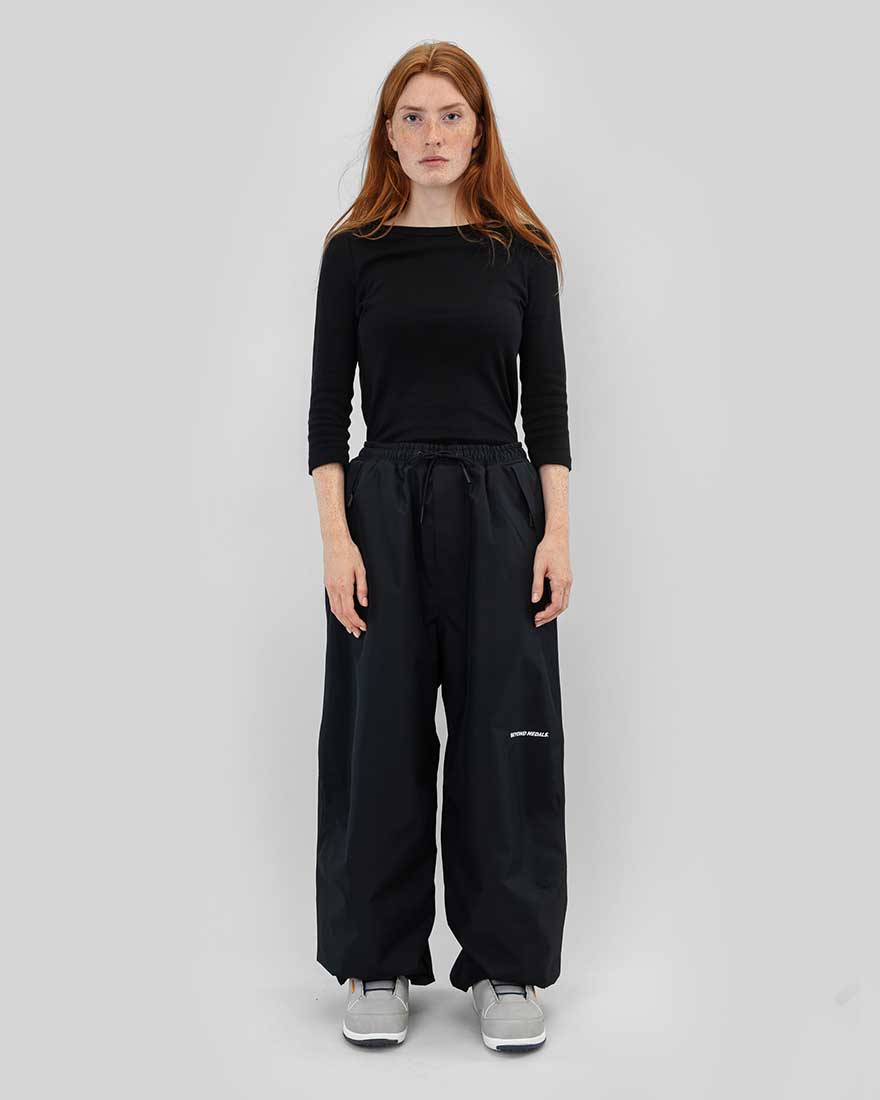 Beyond Medals - Park Pants Black - 6