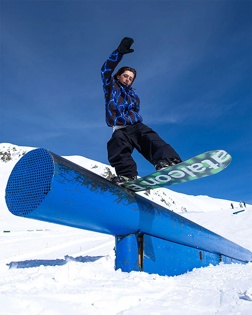 Bataleon Snowboard Fun.Kink 154 - Standtall.se