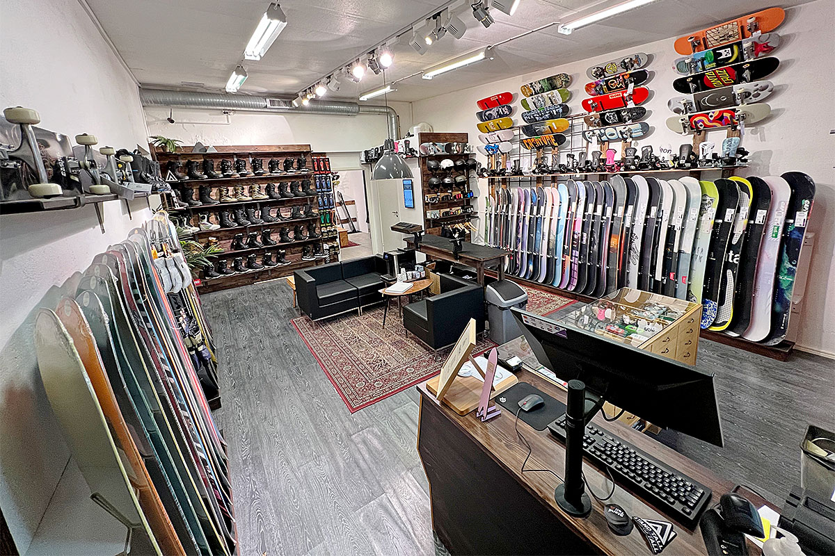 Ski Shop Snowboarding Stuff Near Me Snowboard Sell Used Skis Near