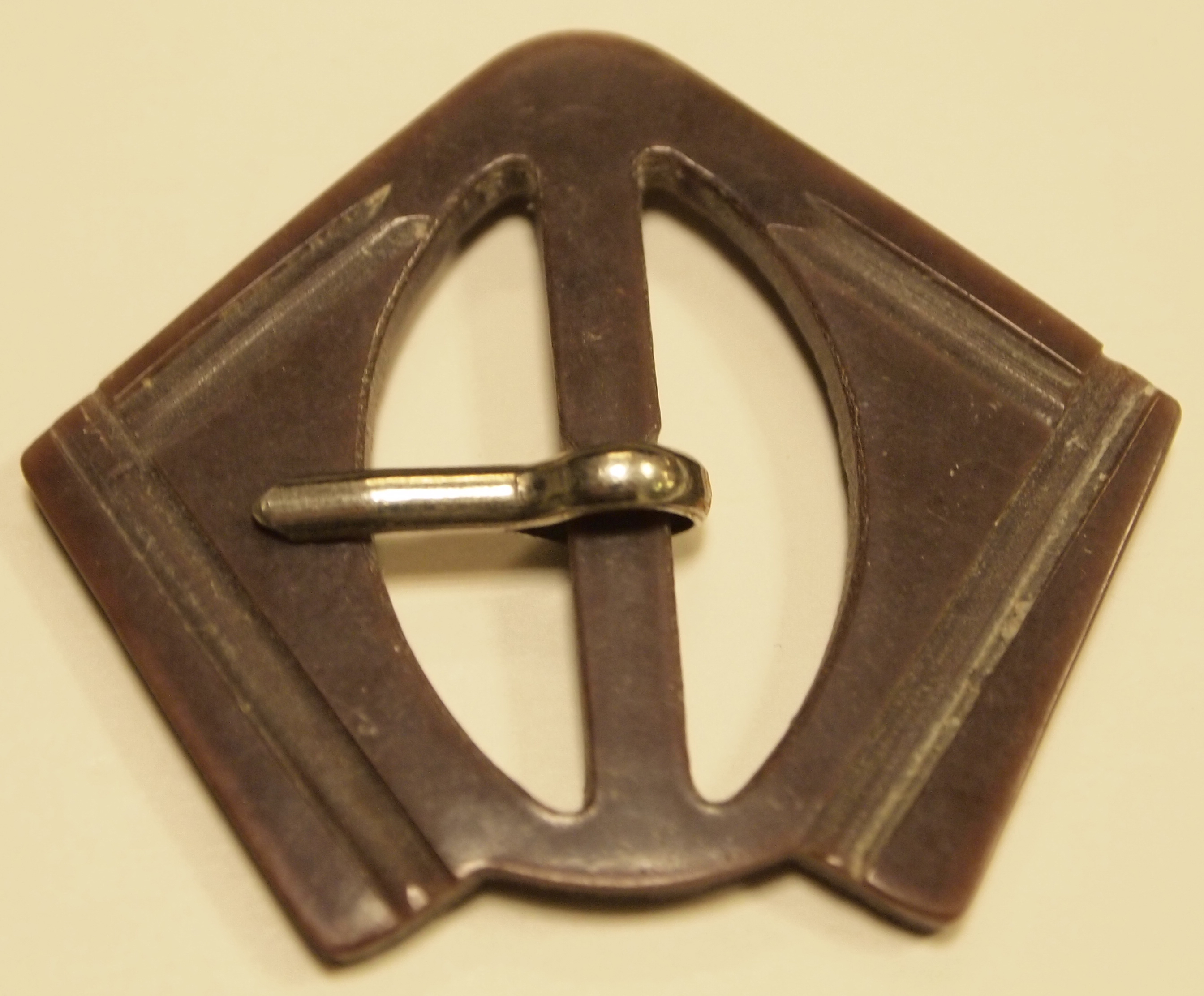 Vintage Plastspännen i olika färger 25