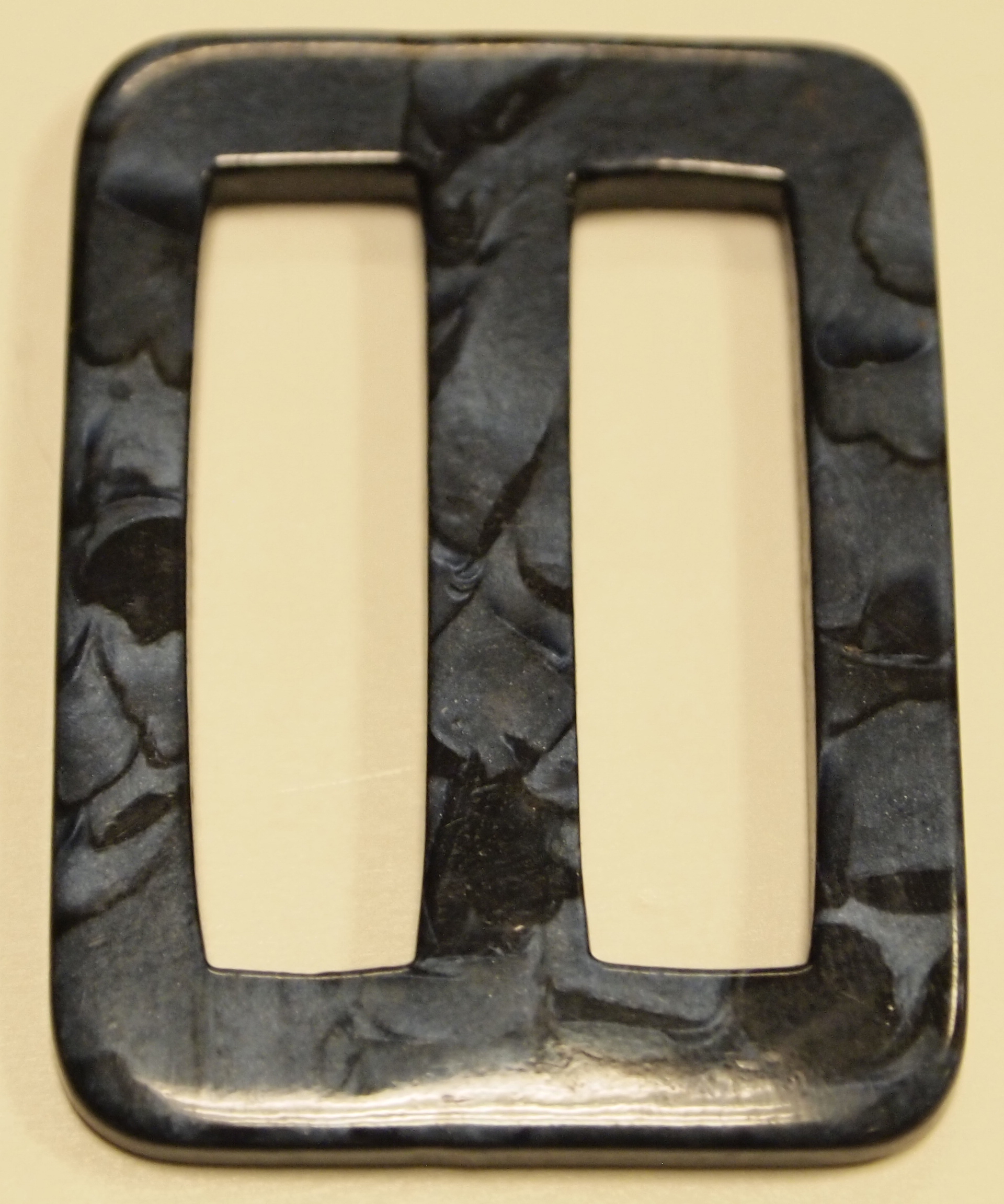 Vintage Plastspännen i olika färger - 6