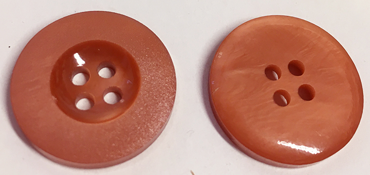 Knapp Standard 4-hål Gammelrosa 17 & 20