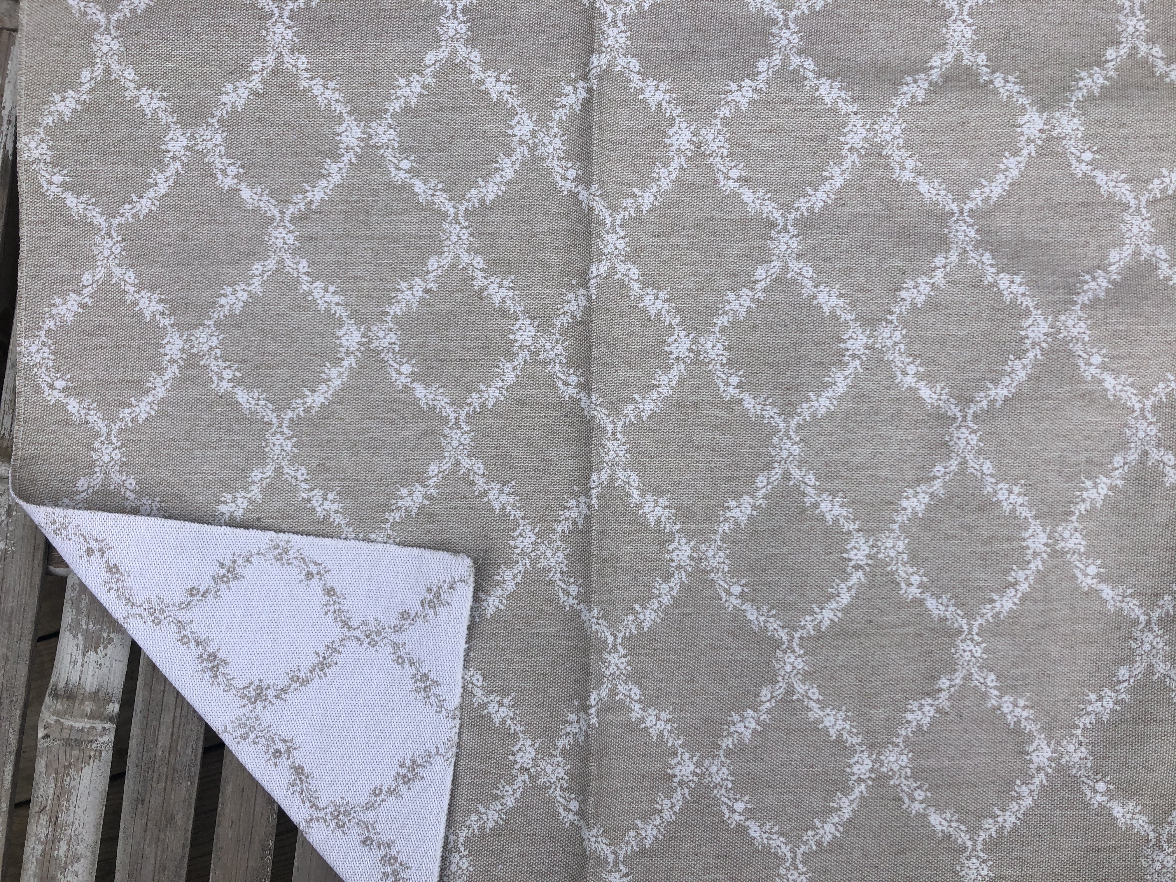 Medaljong Jacquard Beige STUV 0,5m