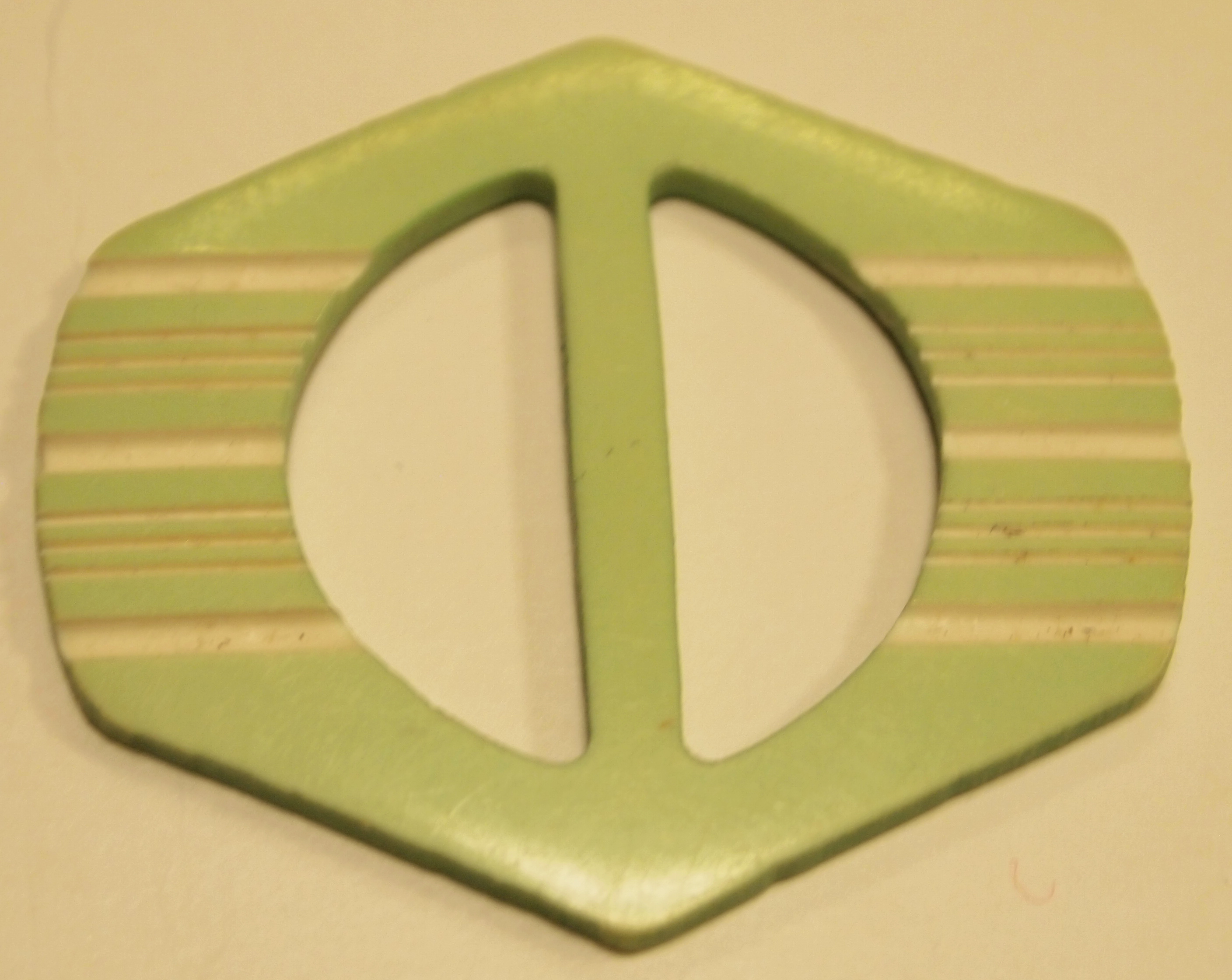 Vintage Plastspännen ljusgrön 22