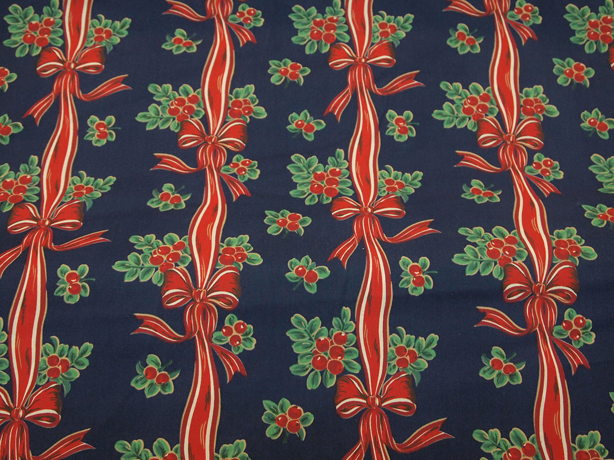 Mistletoe Bows