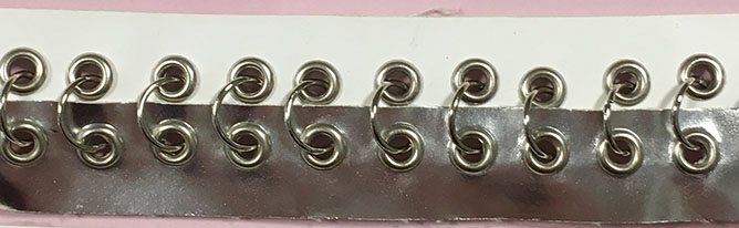 Fuskskinn med Ringar Silver