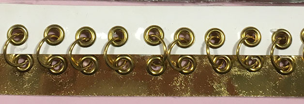 Fuskskinn med Ringar Guld