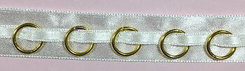 Satinband med Guld Ringar