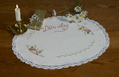 Grattis duk din dag inkl garn och dekor