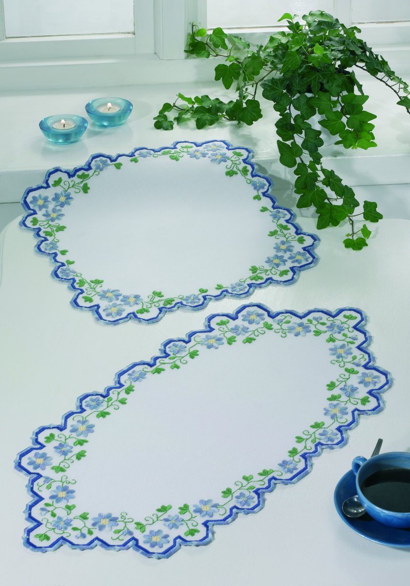 Hardanger Duk Blomranka
