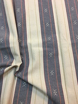 Randig Bomulls Jacquard med lurextråd