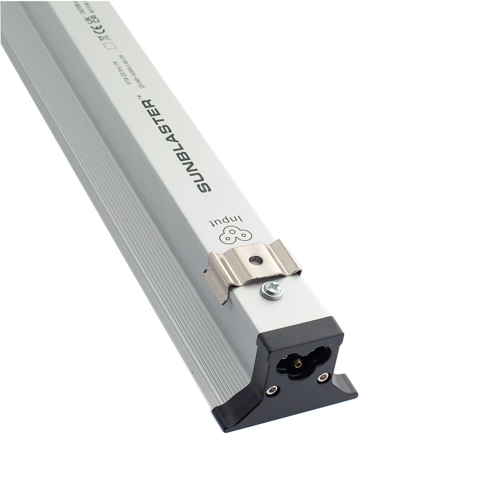 SunBlaster LED 6400K växtlampa 45cm -komplett med strömsladd & clips - 2