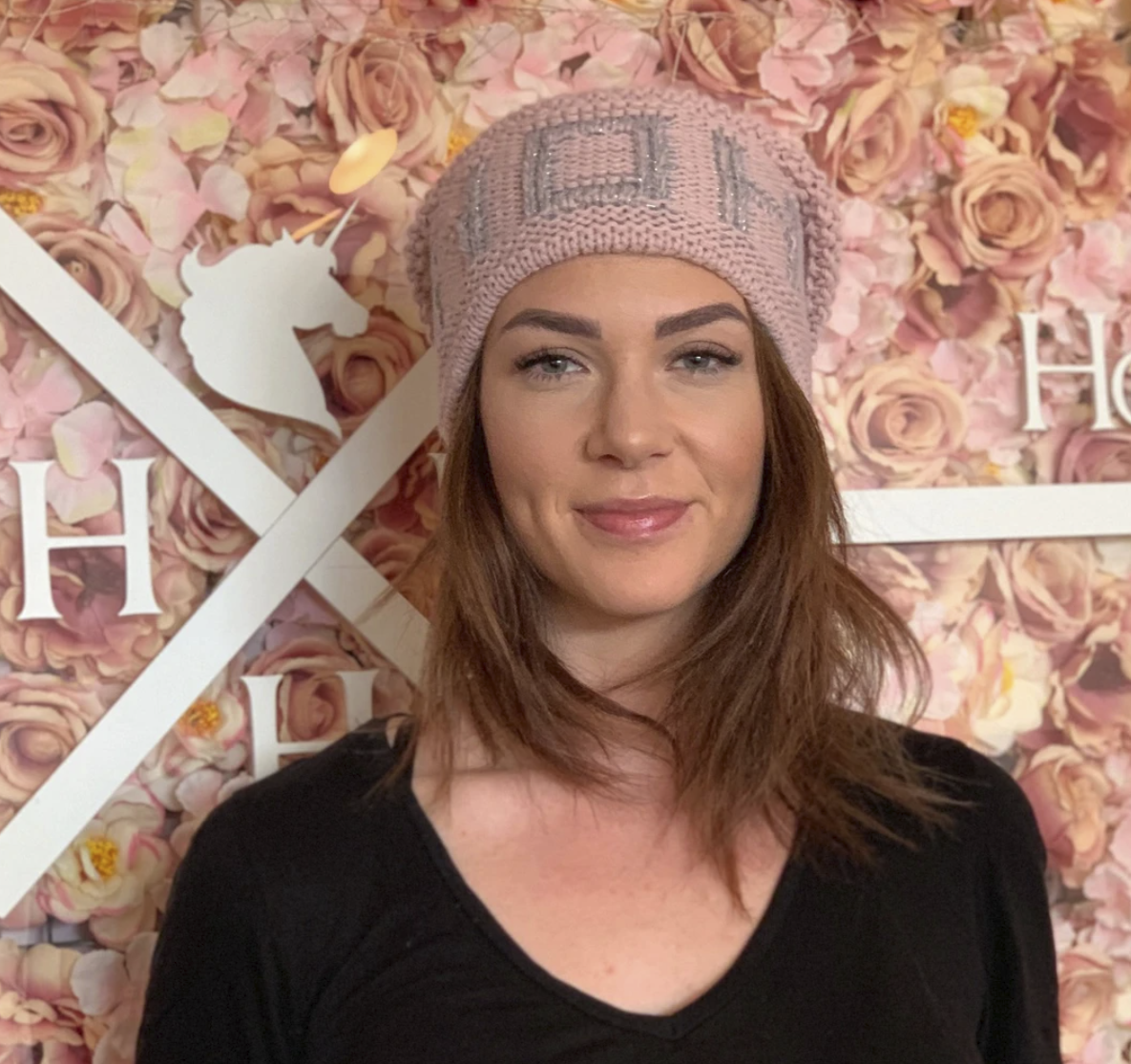 HOH BE MY CROWN BEANIE - Pink - 6