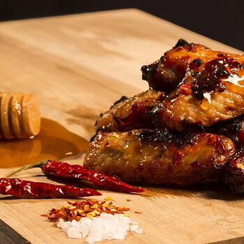 Adventure Menu | Premium Chicken Wings Honey and Chilli | MRE | 300g