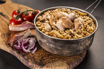 Adventure Menu | Chicken in wild sauce and rice | MRE | 400g