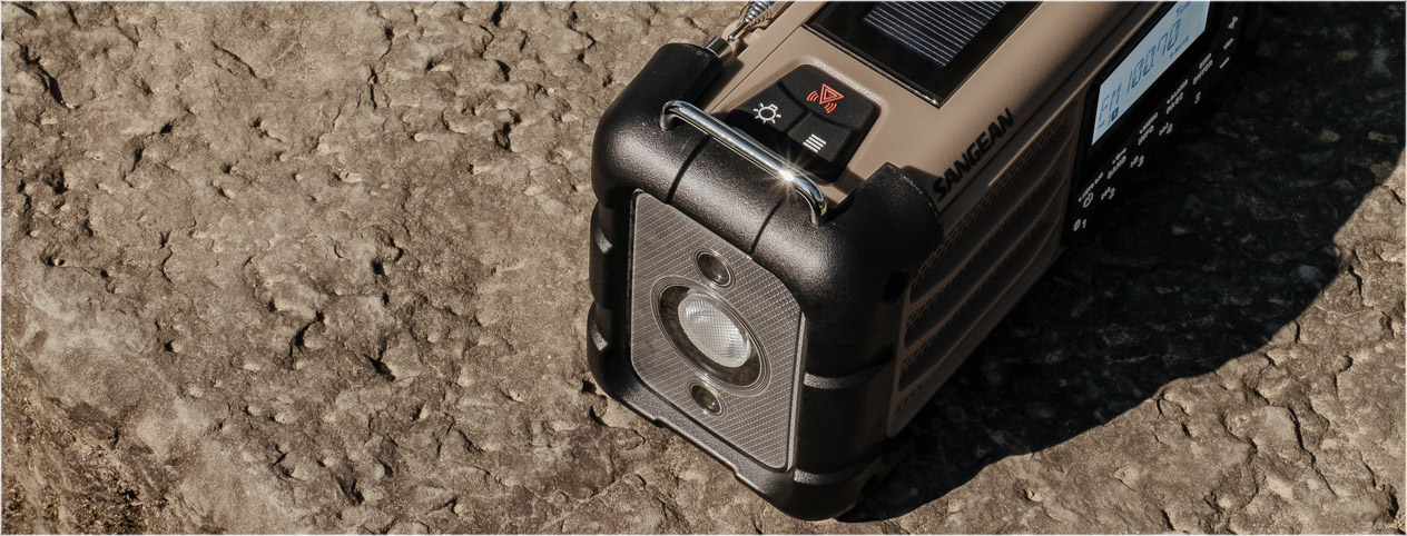 Sangean MMR99 Desert Tan | Kurbelradio mit Powerbank  - 5