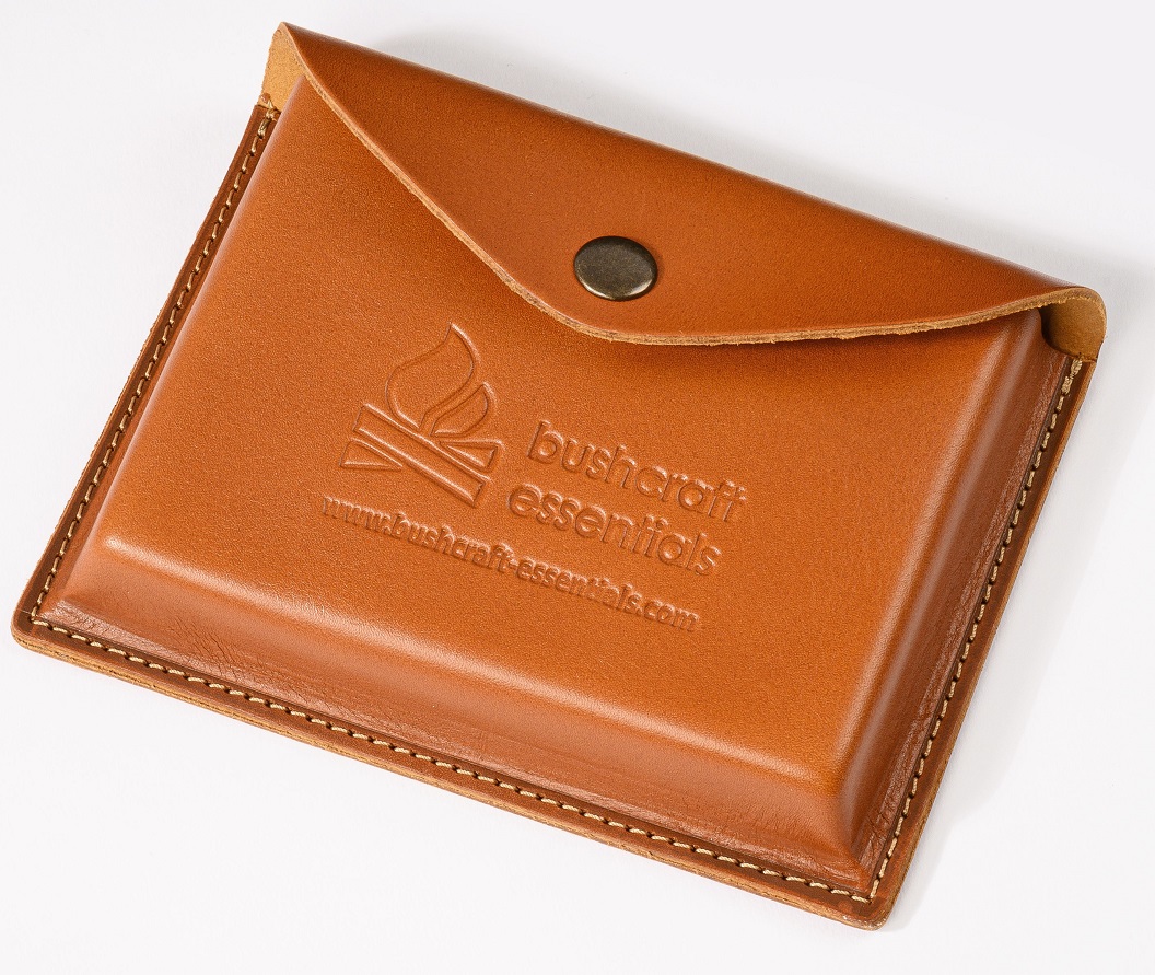 Bushcraft Essentials Leather Pouch Bushbox LF