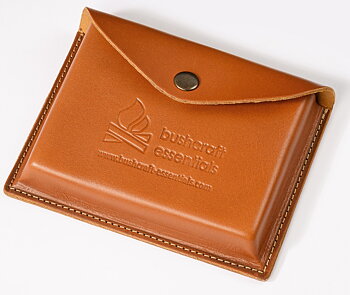 Bushcraft Essentials Leather Pouch Bushbox LF
