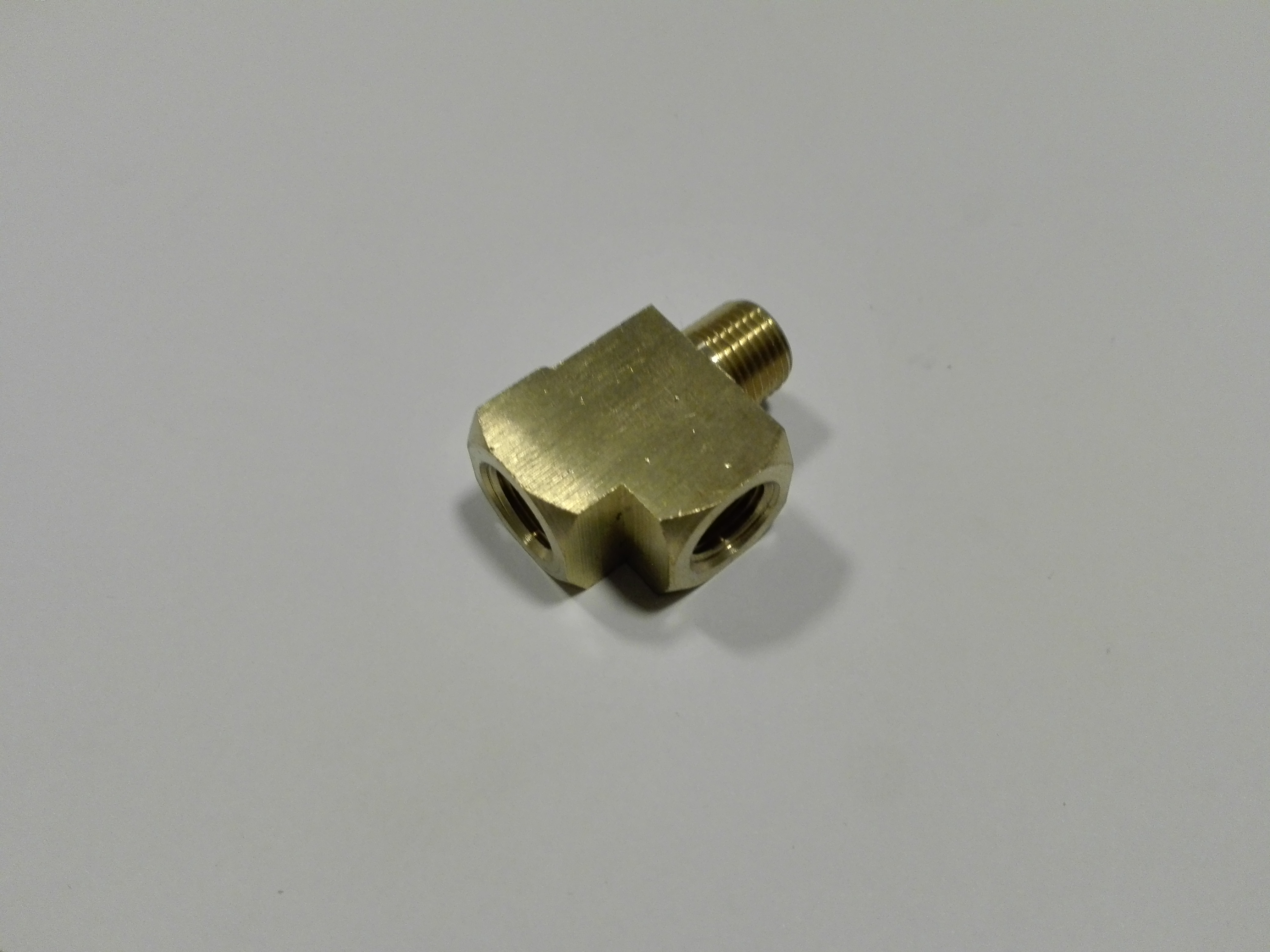 T-förgrening: 2 x 1/8" npt hona till 1/8" npt hane