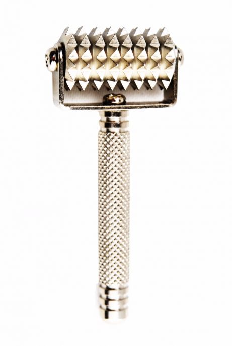 Derma Roller, silver drum, short handle