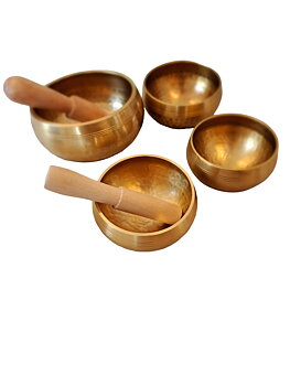 Tibetanska klangskålar -Small Singing Bowls i hamrad mässing