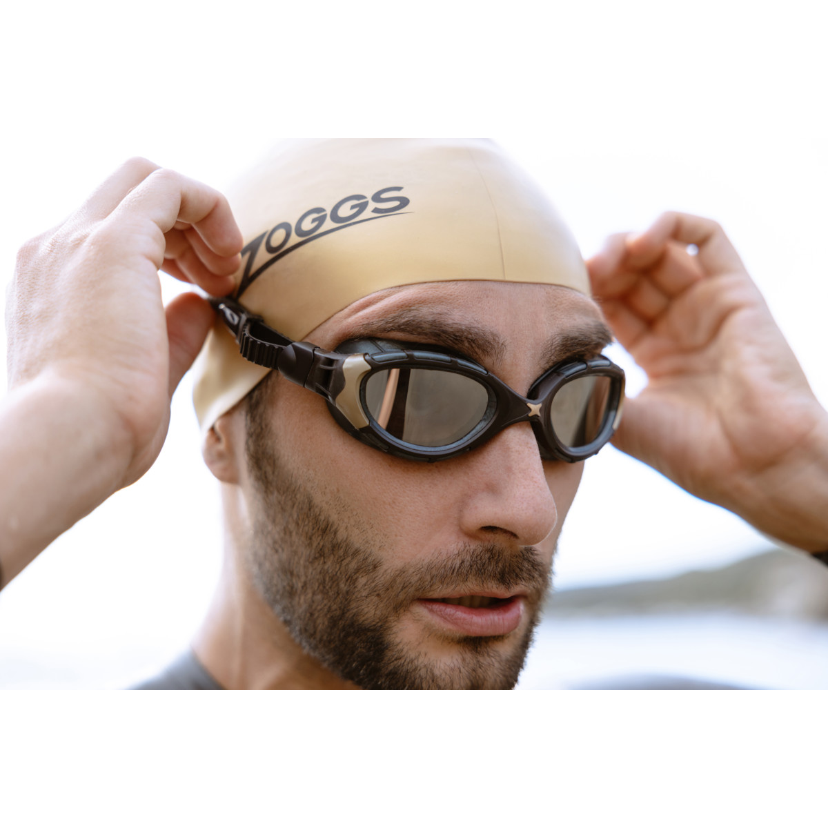 Zoggs Predator Flex Titanium Reactor - Photochromatic - 2