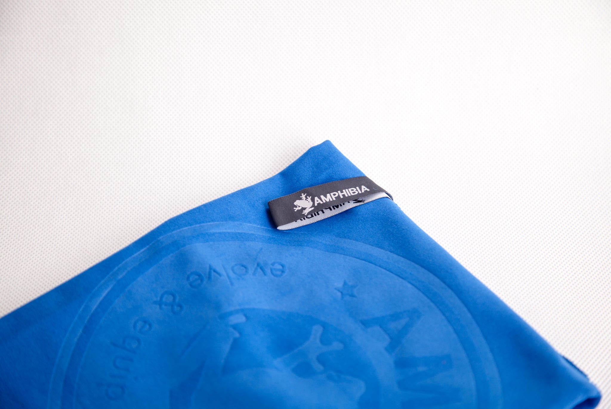 Amphibia Dry Towel (Large) - 4