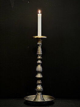 Ljusstake LOUISE i metall antikguld H:42,5cm