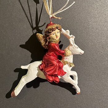Julkula ANGEL ON FLYING WHITE DEER