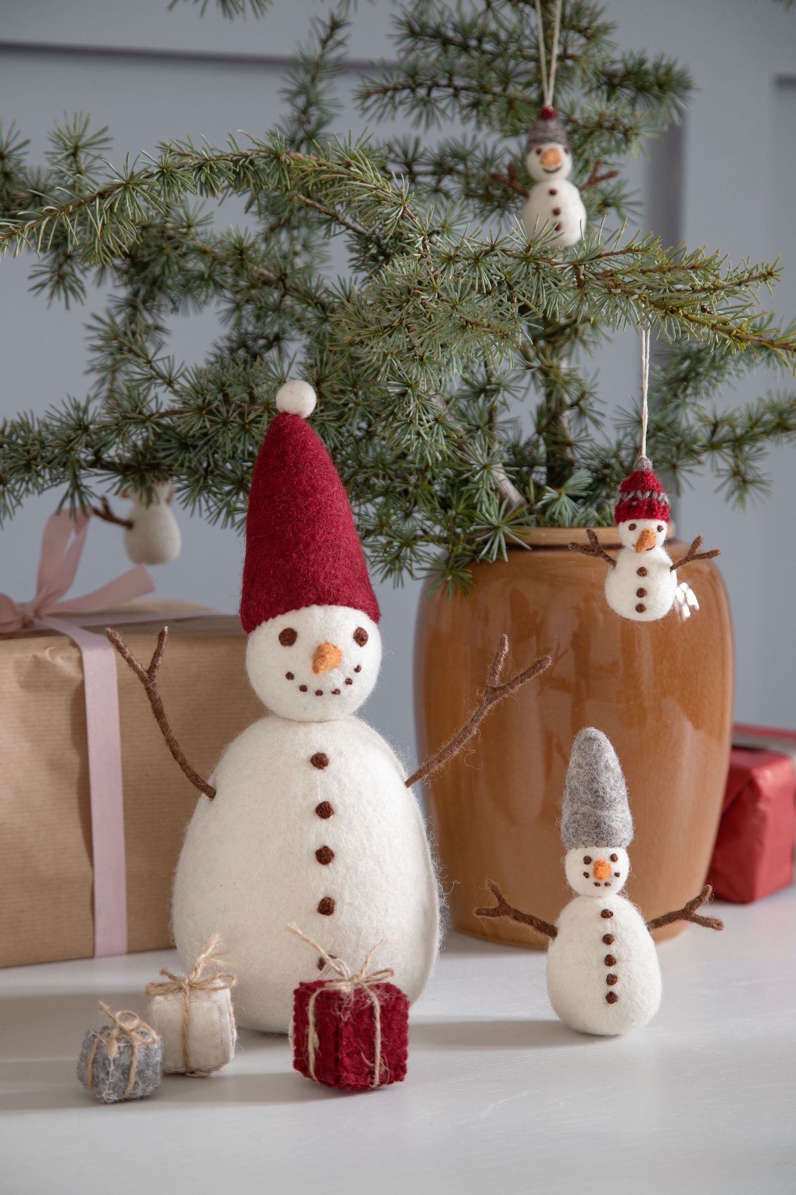 Tovade snögubbar med hatt & hänge Fair Trade 7cm 3-pack