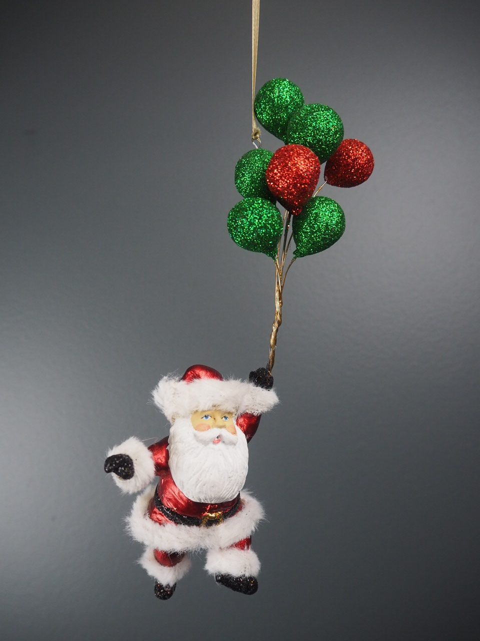 Julkula SANTA IN RED & FUR WITH BALLOONS 10x4x24cm - 2