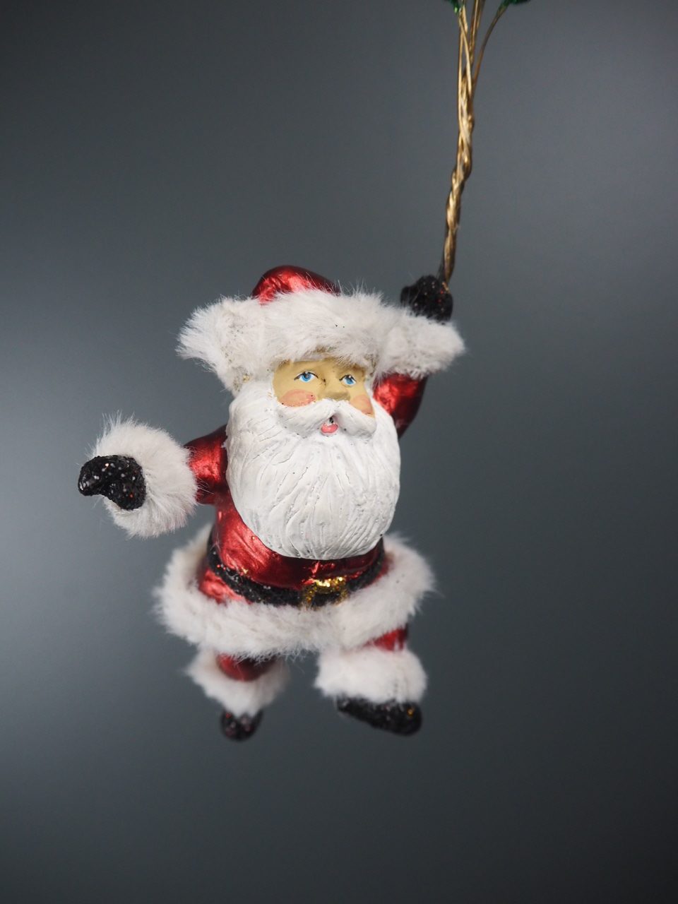 Julkula SANTA IN RED & FUR WITH BALLOONS 10x4x24cm - 4