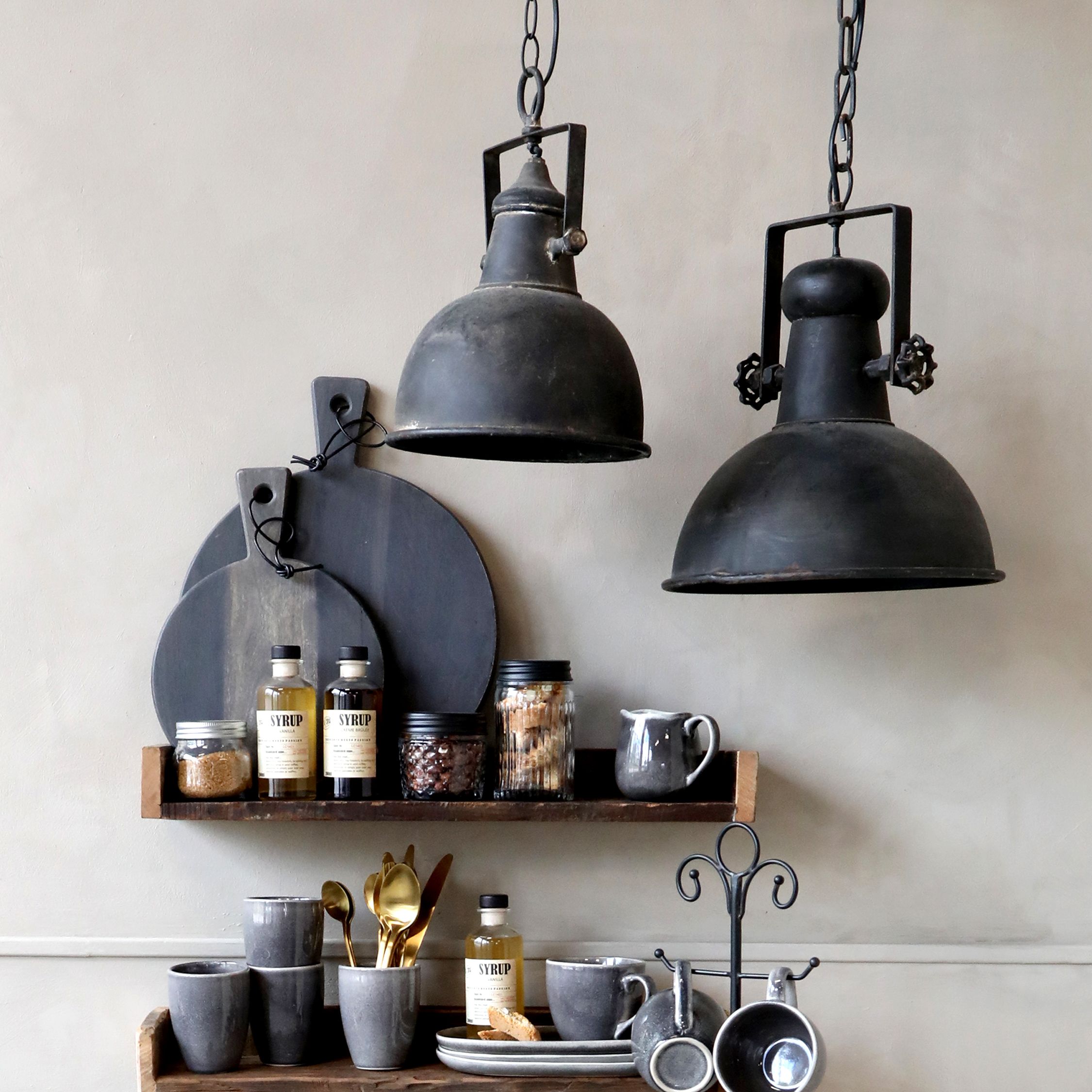 Lampa antiksvart Factory 32 - 2
