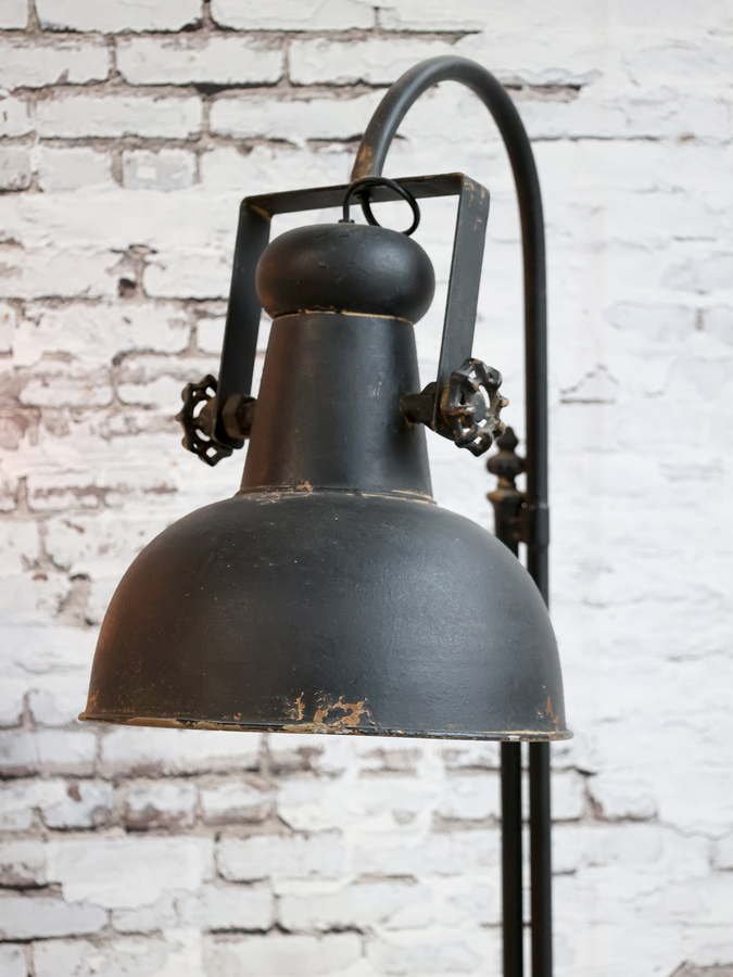 Golvlampa Factory - 4