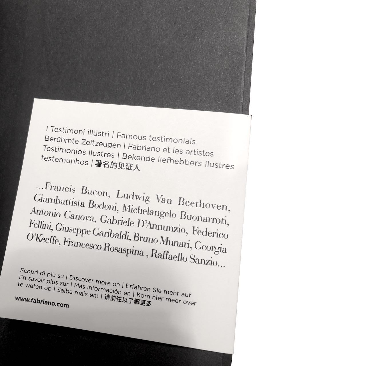 Anteckningsbok Fabriano Ispira i A5 – Svart med linjerade blad - 6