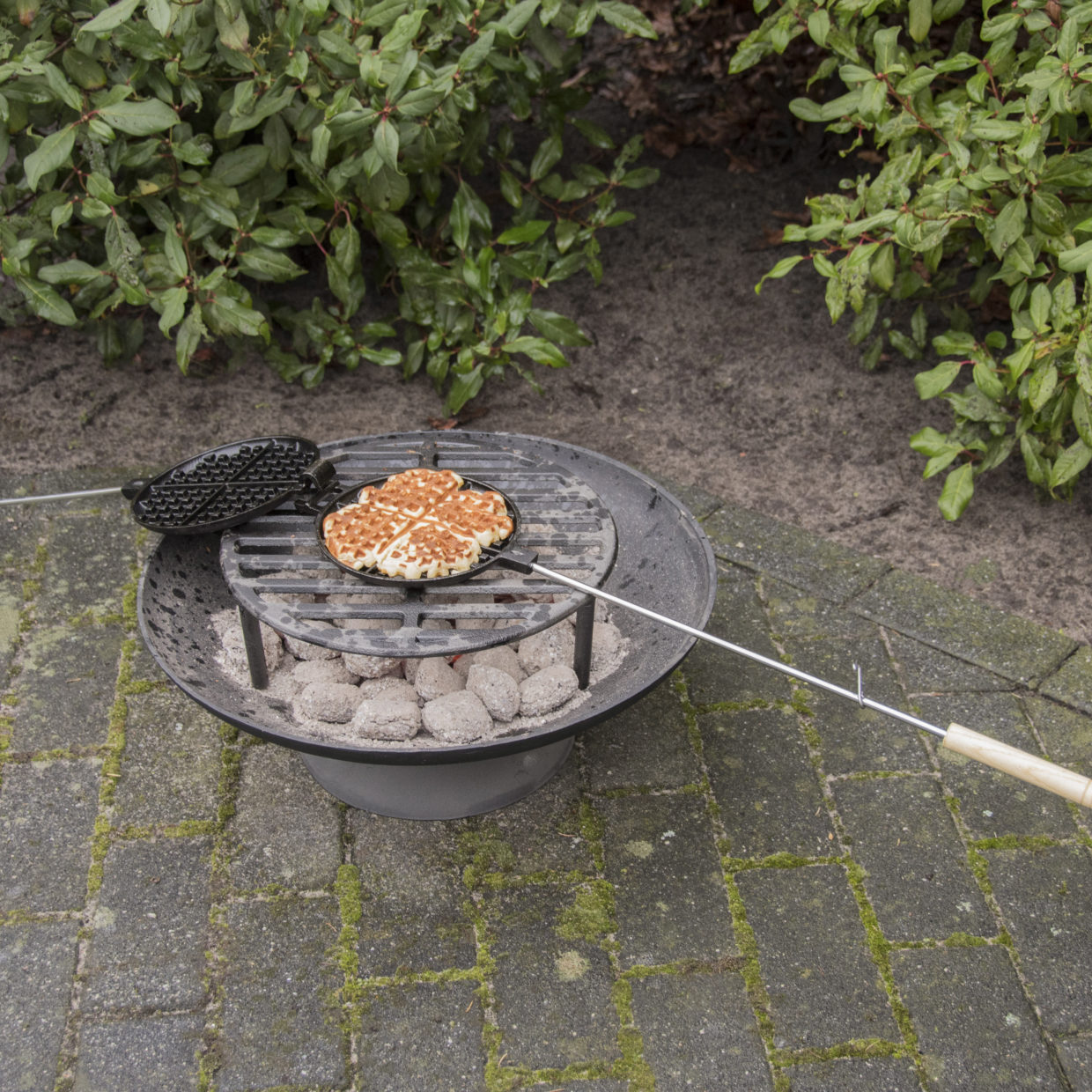 Våffeljärn i gjutjärn för öppen eld & grill - 2