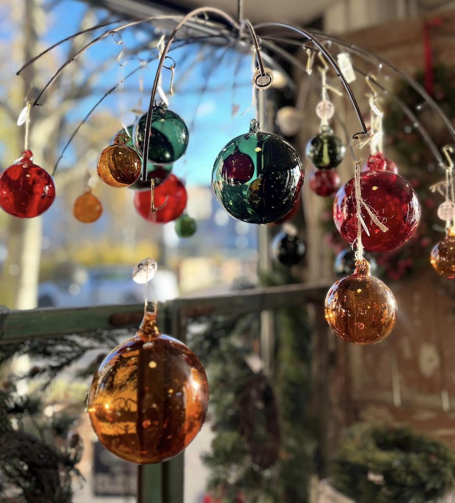 Julkula i munblåst glas – GRÖN stor Ø:10cm - 3