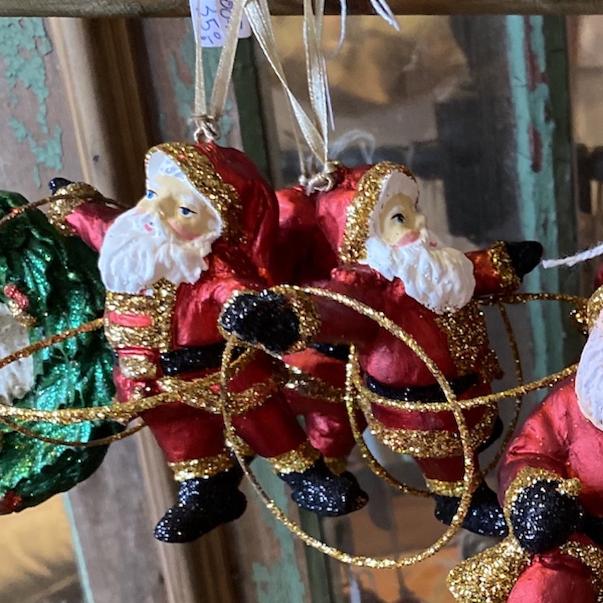 Julkula CIRCUS SANTA – Cirkustomte med guldglitter H:10-12cm Fem olika, pris/st - 3