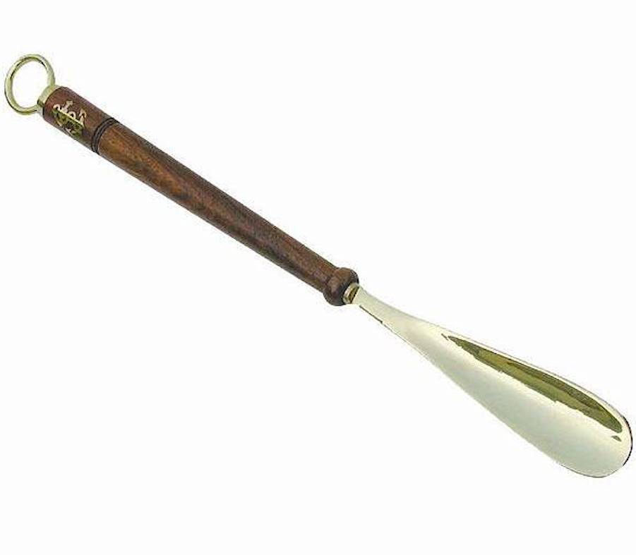 Skohorn i mässing med långt skaft i trä & ankarmotiv 47cm