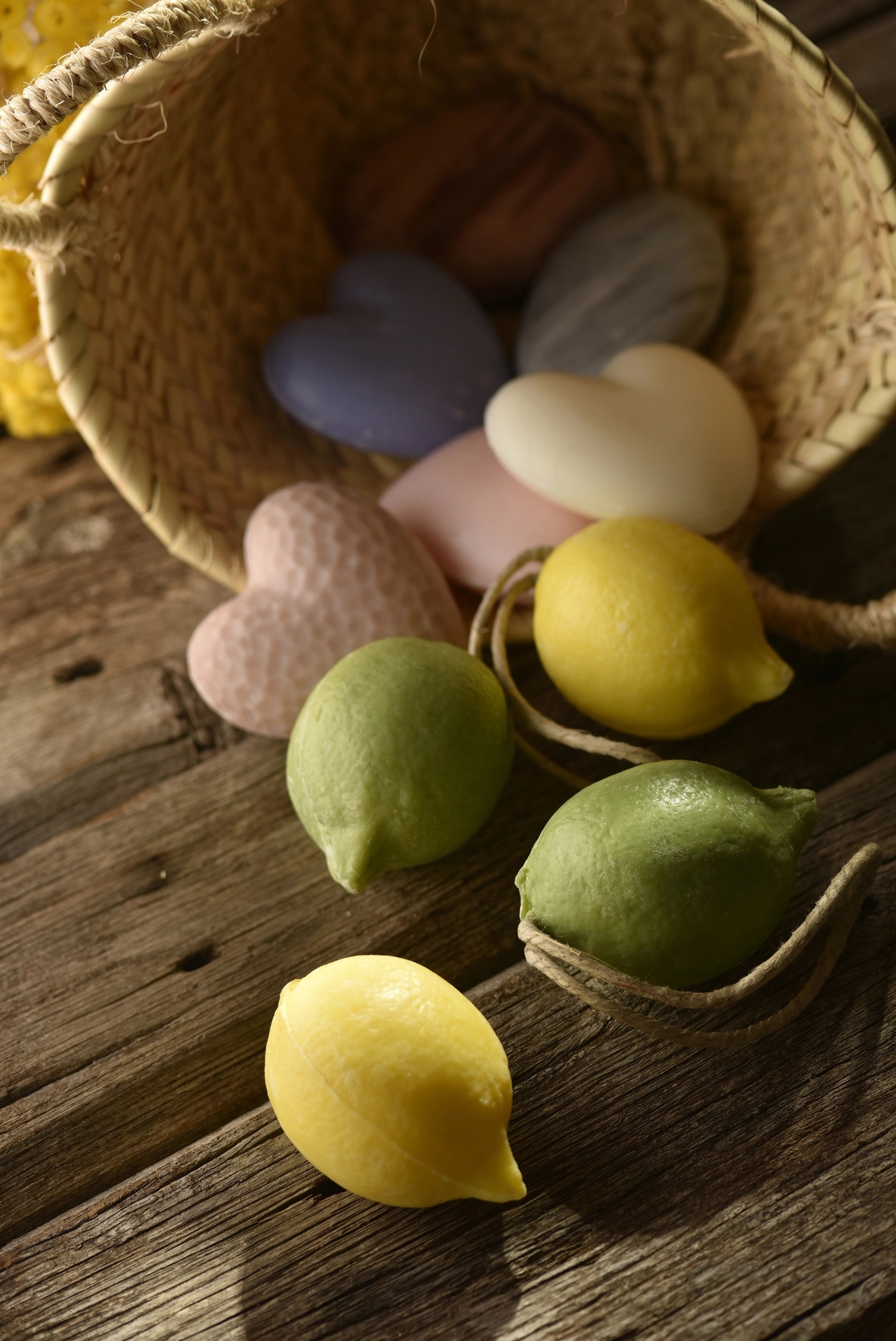 Fast tvål från Provence på snöre – Citron 118g - 2