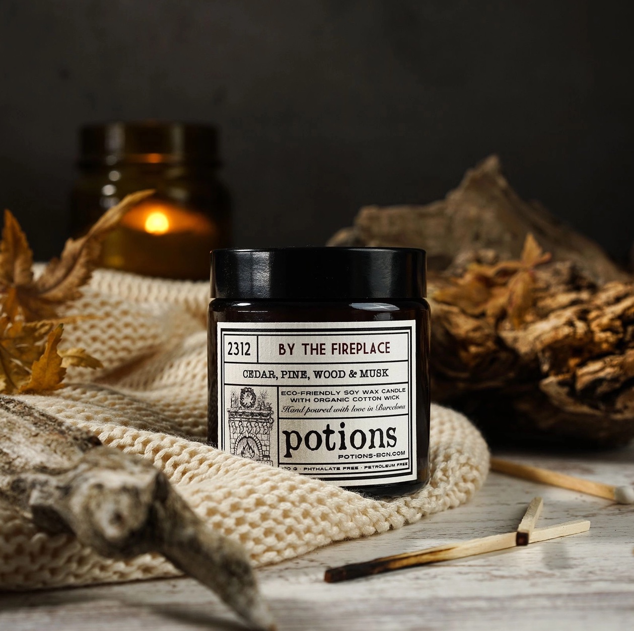 Doftljus POTIONS – By the fireplace winter edition 120g EKO vegansk