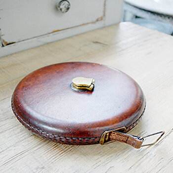 Måttband vintage i läderfodral 10 meter