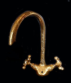 Blandare mässing, graverad