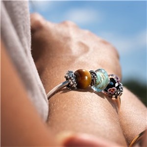 Rippling water bead - 2