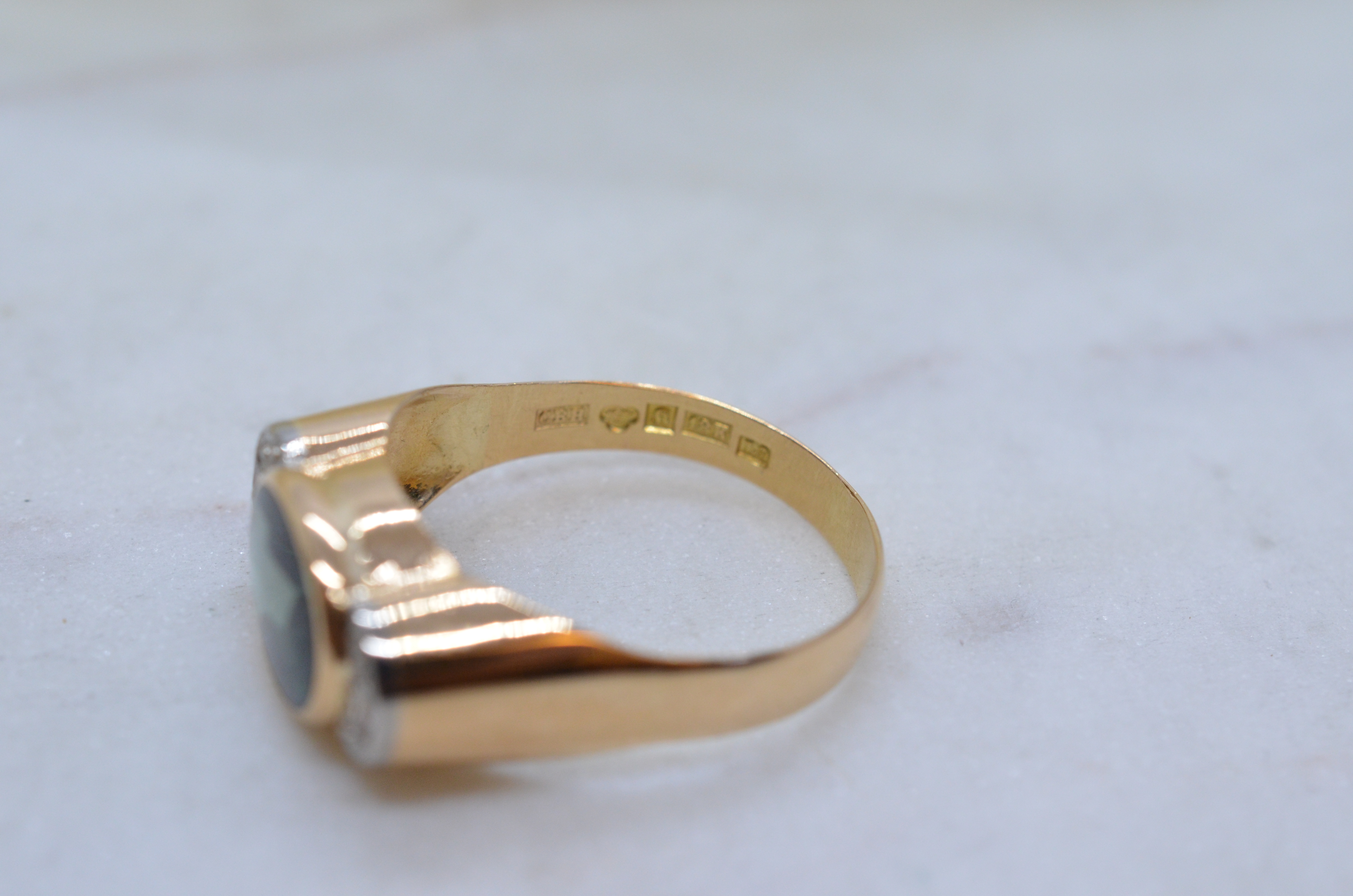 Vintage 18k ring with green stone, 1961 - 5