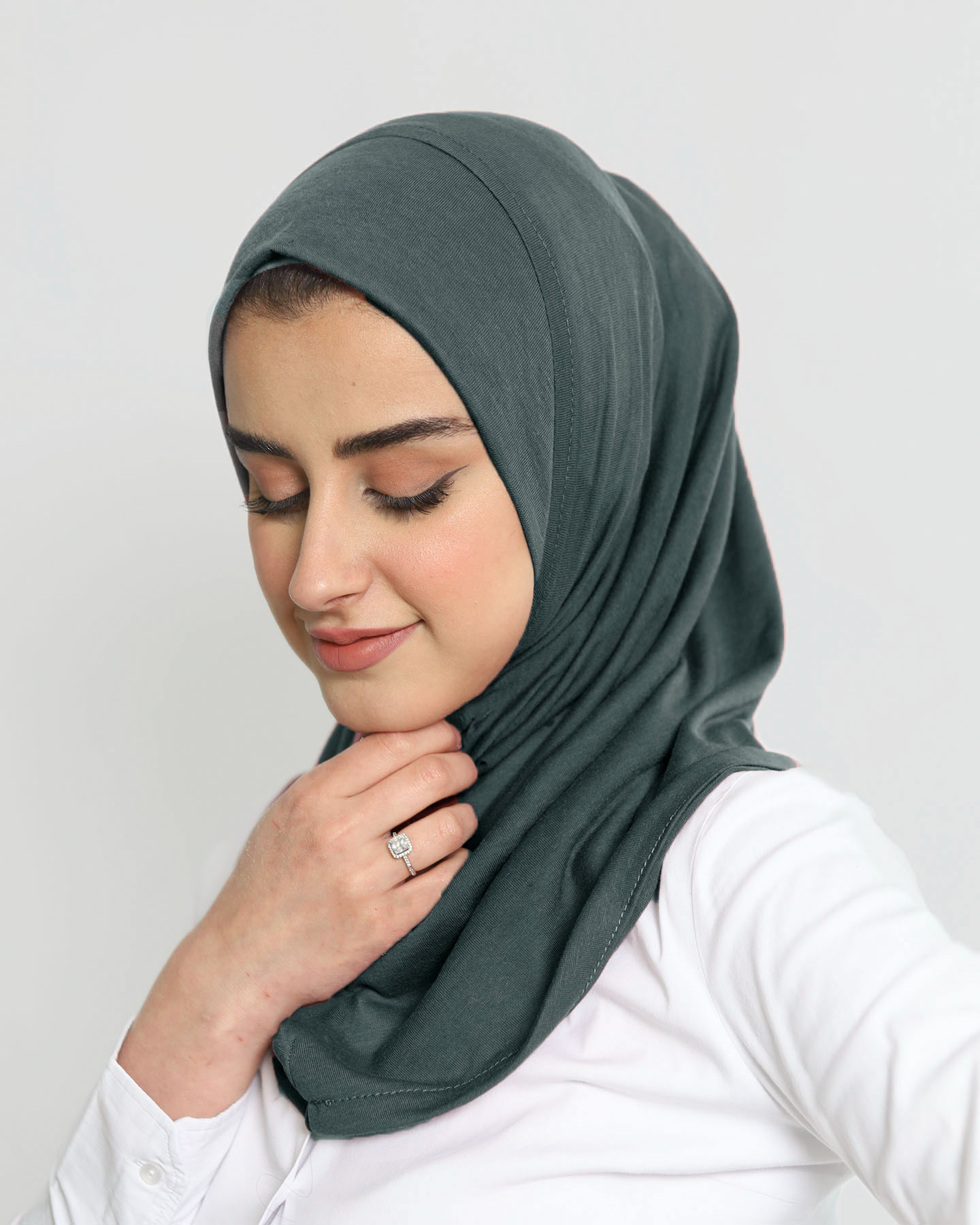 Hijab - Al Amira - One Piece - Dark Gray