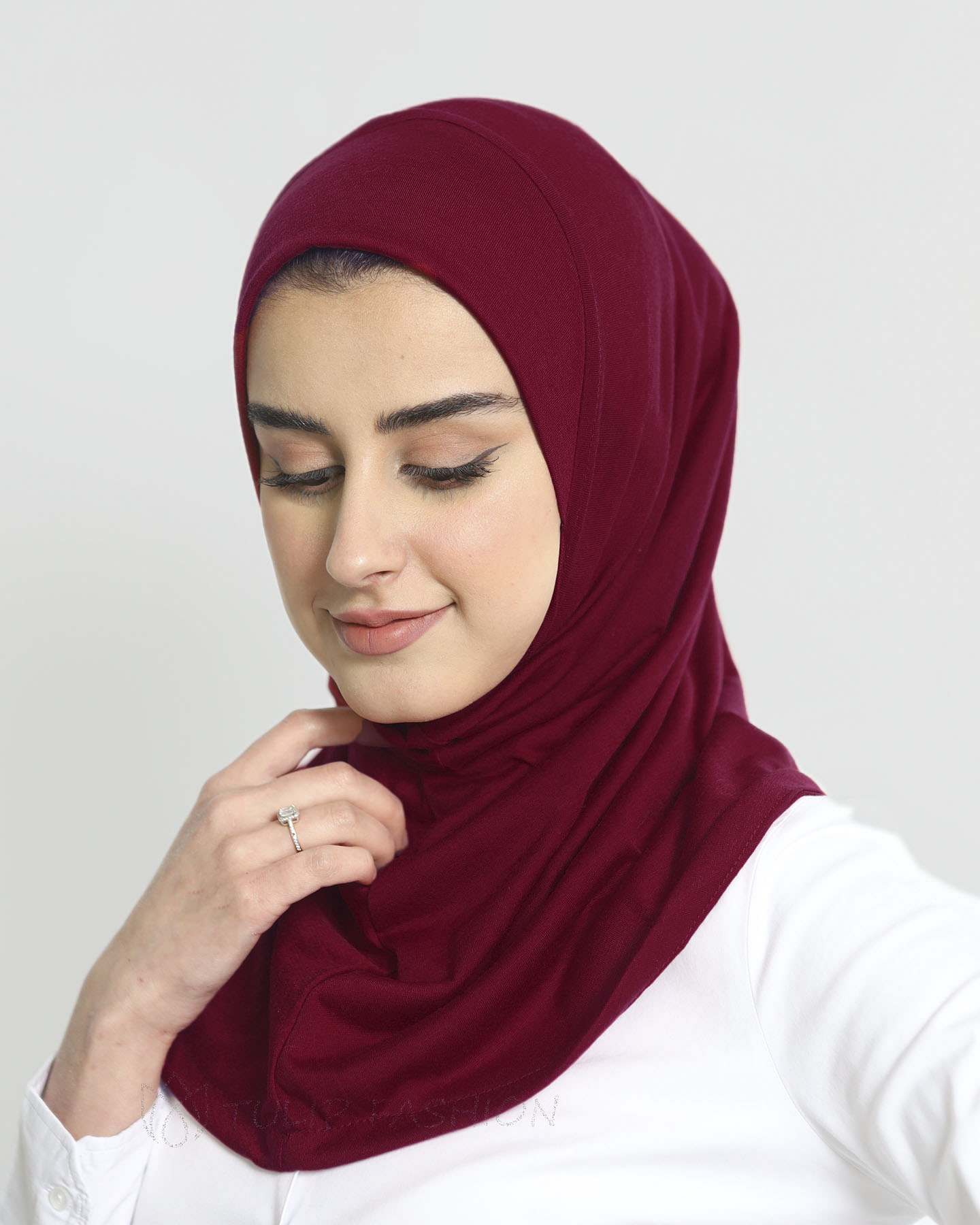 Hijab - Al Amira - One Piece - Maroon