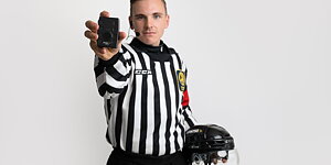 Referee and Sports Shop - Buy referee equipment here | Spintso