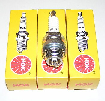 NGK AB-7 Sparkplug